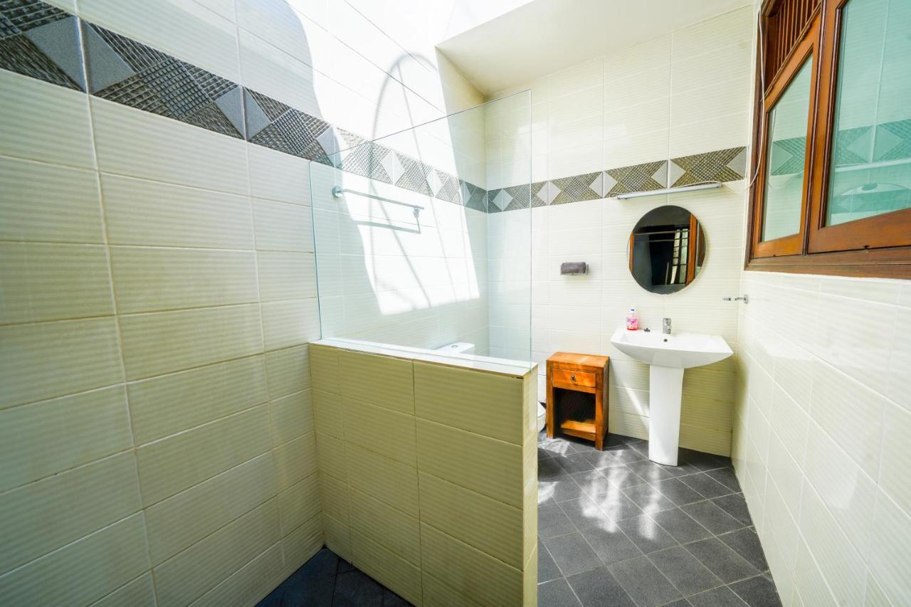 Villa Sanket - Kuta - 6 Bedrooms - 6 Bathrooms - Great Location Екстериор снимка